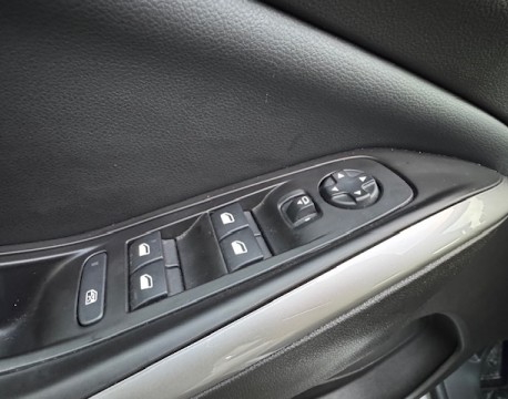 GRANDLAND 1.5 D 130CH ULTIMATE BVA8