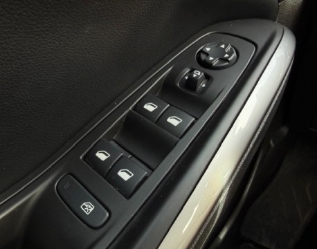 GRANDLAND 1.5 D 130CH ULTIMATE BVA8