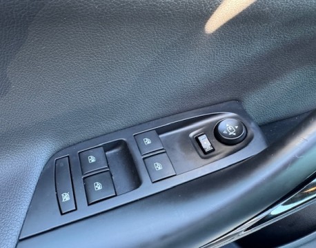 ASTRA 1.2 TURBO 130CH ELEGANCE DISTRIBUTION NEUVE