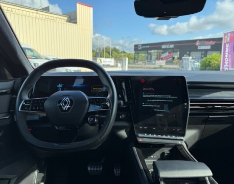 AUSTRAL 1.2 E-TECH FULL HYBRID 200CH TECHNO ESPRIT ALPINE