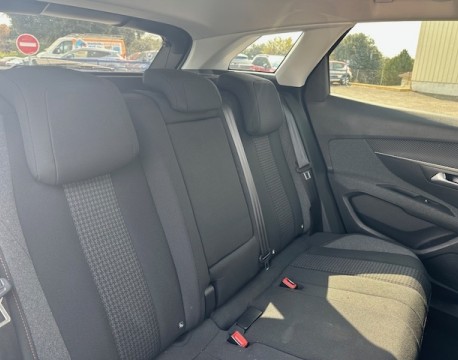 3008 1.2 PURETECH 130CH ACTIVE BUSINESS EAT8 DISTRIBUTION NEUVE