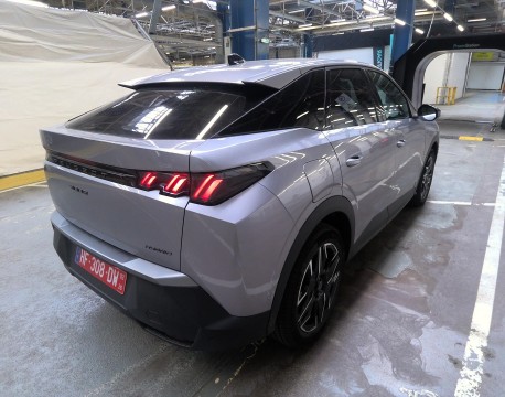 3008 1.2 HYBRID 145CH ALLURE E-DCS6