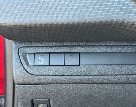 2008 1.2 PURETECH 110CH E6.C ALLURE DISTRIBUTION NEUVE