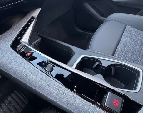 3008 1.2 HYBRID 145CH ALLURE E-DCS6