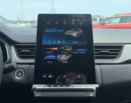 CAPTUR 1.8 E-TECH FULL HYBRID 160CH TECHNO