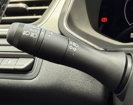 CAPTUR 1.8 E-TECH FULL HYBRID 160CH TECHNO