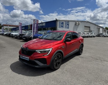 ARKANA 1.6 E-TECH HYBRIDE 145CH ENGINEERED + PARK ASSIST