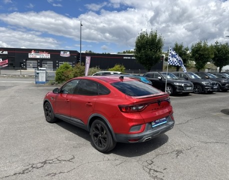 ARKANA 1.6 E-TECH HYBRIDE 145CH ENGINEERED + PARK ASSIST