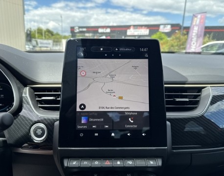 ARKANA 1.6 E-TECH HYBRIDE 145CH ENGINEERED + PARK ASSIST