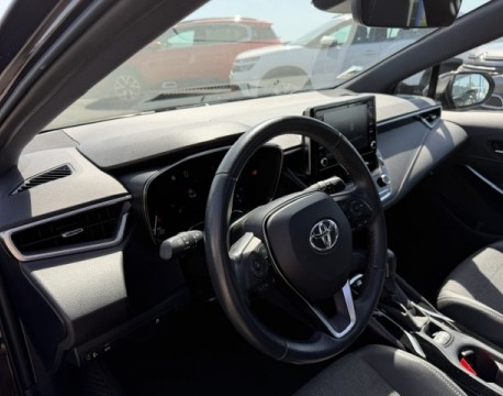COROLLA HYBRIDE 122CH DESIGN TOIT OUVRANT