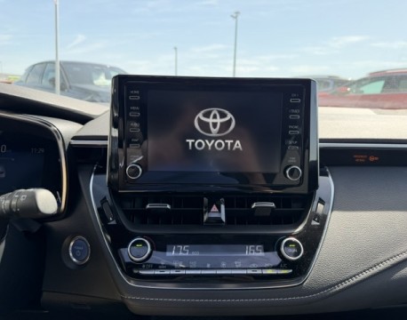 COROLLA HYBRIDE 122CH DESIGN TOIT OUVRANT