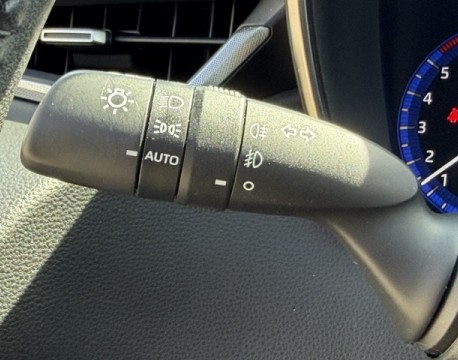 COROLLA HYBRIDE 122CH DESIGN TOIT OUVRANT