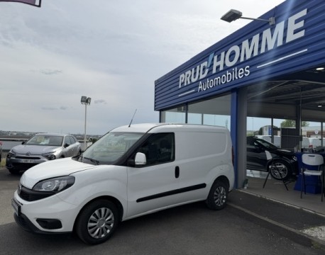 DOBLO CARGO 1.6 MULTIJET 105CH 705KG PRO LOUNGE 3PLACES