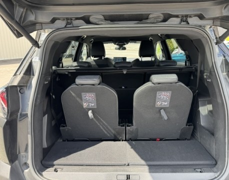 5008 HYBRID 136CH ALLURE PACK E-DCS6 PARK ASSIST