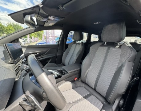 5008 HYBRID 136CH ALLURE PACK E-DCS6 PARK ASSIST