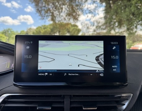 5008 HYBRID 136CH ALLURE PACK E-DCS6 PARK ASSIST