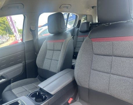 C5 AIRCROSS HYBRID 225CH BUSINESS E-EAT8
