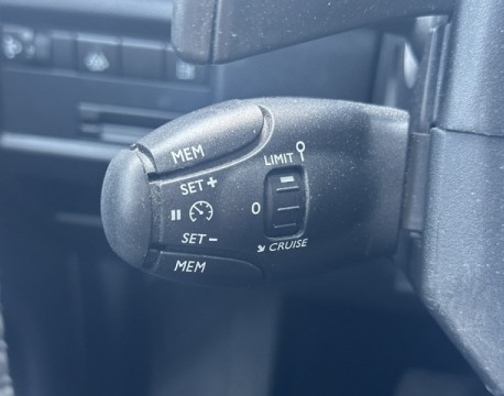 C5 AIRCROSS HYBRID 225CH BUSINESS E-EAT8