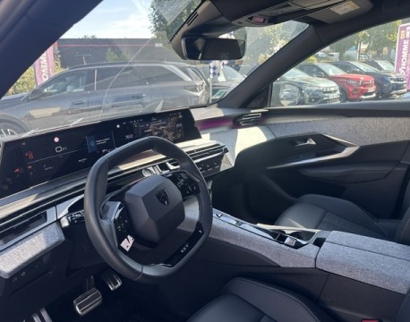 3008 1.2 HYBRID 145CH GT E-DCS6