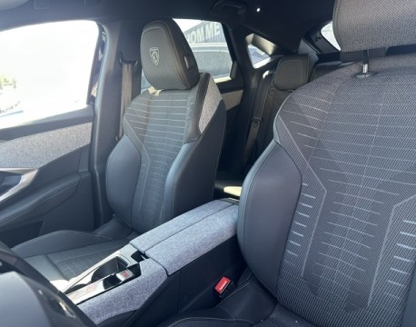 3008 1.2 HYBRID 145CH GT E-DCS6