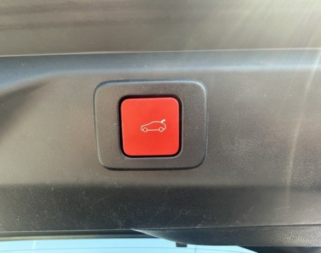 3008 1.2 HYBRID 145CH GT E-DCS6
