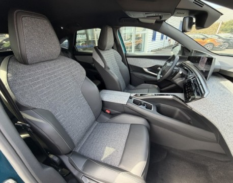 3008 1.2 HYBRID 145CH ALLURE E-DCS6