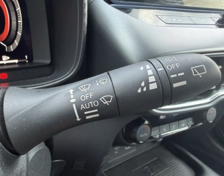 JUKE 1.6 HYBRID 143CH N-CONNECTA