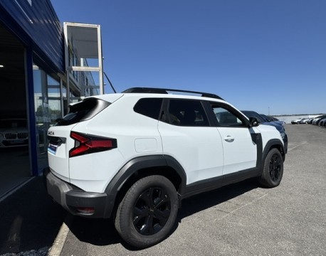 DUSTER 1.8 HYBRID 155CH EXTREME 4X2 + PACK PARKING