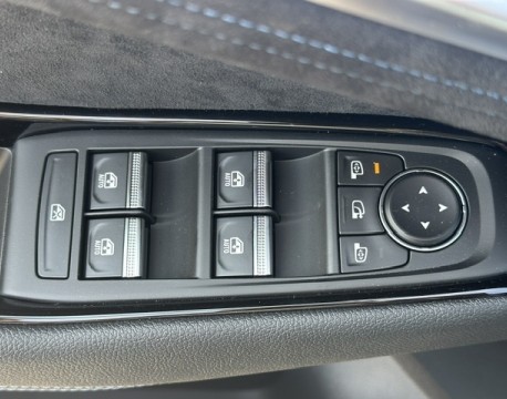 AUSTRAL 1.2 E-TECH FULL HYBRID 200CH ESPRIT ALPINE