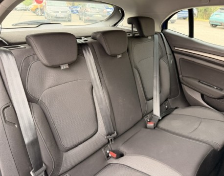 MEGANE IV 1.5 BLUE DCI 115CH EVOLUTION EDC