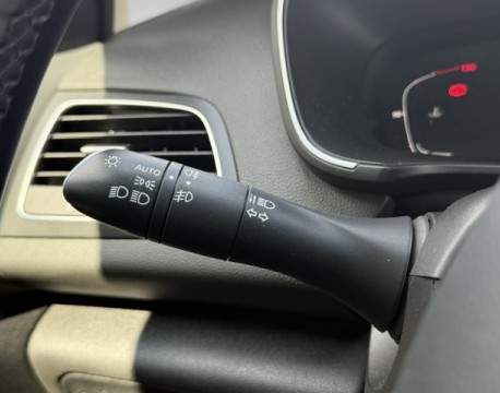 MEGANE IV ESTATE 1.5 BLUE DCI 115CH EVOLUTION EDC