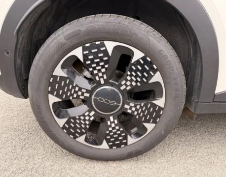 600 1.2 HYBRID TURBO 110CH LA PRIMA EDCT6