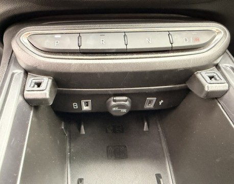 600 1.2 HYBRID TURBO 110CH LA PRIMA EDCT6