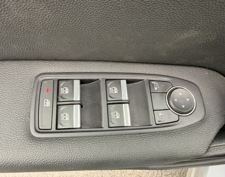 CAPTUR 1.6 E-TECH HYBRIDE 145CH INTENS