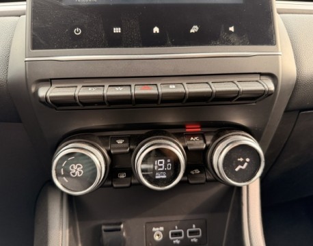 CAPTUR 1.6 E-TECH HYBRIDE 145CH INTENS