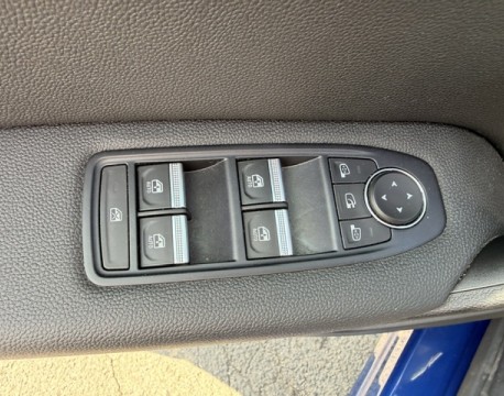 CAPTUR 1.3 TCE MILD HYBRID 140CH TECHNO