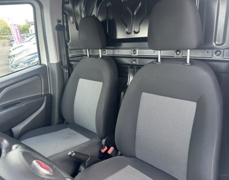 DOBLO CARGO 1.6 MULTIJET 90CH 705KG PACK