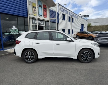X1 (U11) SDRIVE18D 150CH M SPORT DKG7