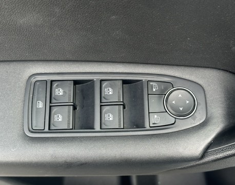 CAPTUR 1.6 E-TECH HYBRIDE 145CH BUSINESS