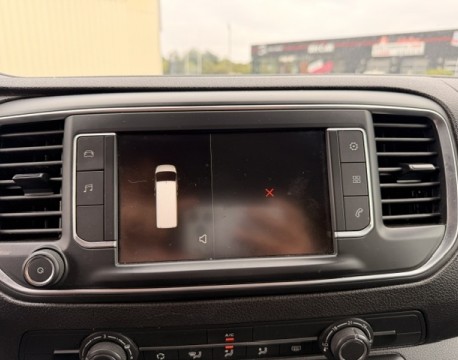VIVARO ZAFIRA LIFE 9 PLACES L3 1.5 D 120CH