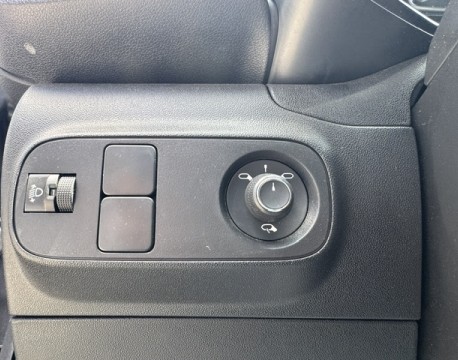 C3 1.2 PURETECH 110CH S&S SHINE