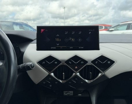 DS 3 CROSSBACK PURETECH 100CH GRAND CHIC DISTRIBUTION NEUVE