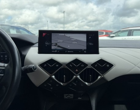 DS 3 CROSSBACK PURETECH 100CH GRAND CHIC DISTRIBUTION NEUVE