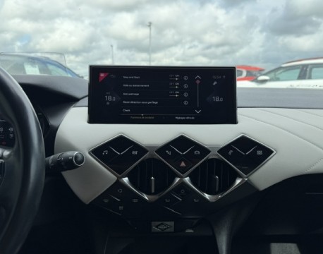DS 3 CROSSBACK PURETECH 100CH GRAND CHIC DISTRIBUTION NEUVE