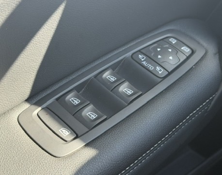 MEGANE IV 1.6 E-TECH PLUG-IN HYBRID 160CH TECHNO