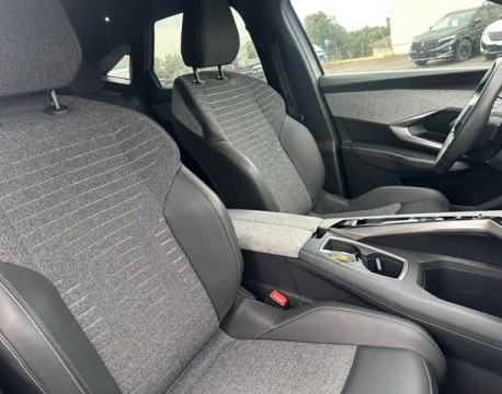 3008 1.2 HYBRID 136CH ALLURE E-DCS6
