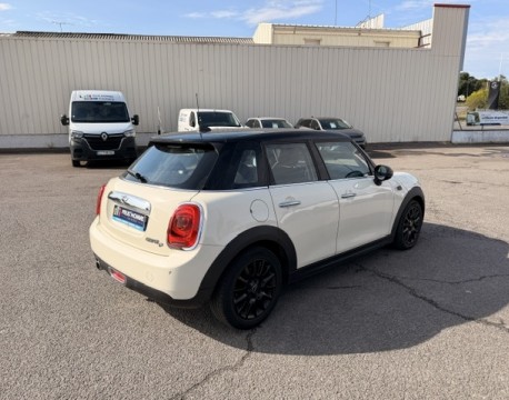 MINI 5 PORTES COOPER D 116CH BUSINESS