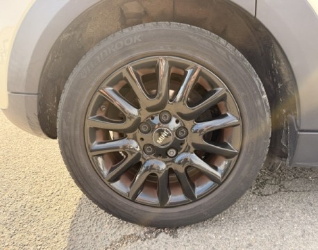 MINI 5 PORTES COOPER D 116CH BUSINESS