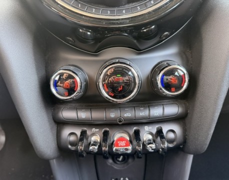 MINI 5 PORTES COOPER D 116CH BUSINESS