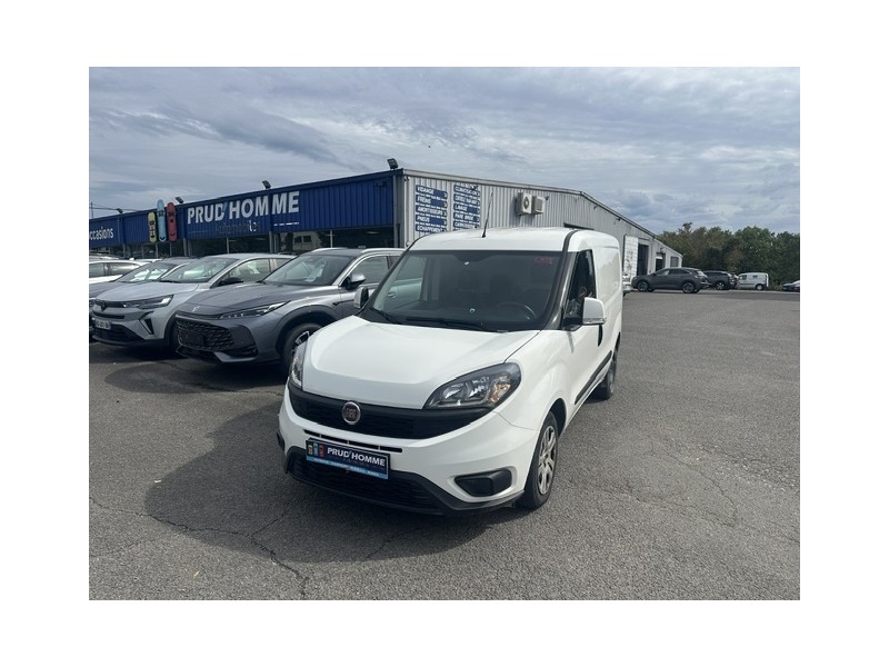 DOBLO CARGO 1.6 MULTIJET 105CH PRO LOUNGE 3 PLACES
